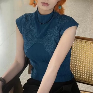 <span class=keywords><strong>T</strong></span>-<span class=keywords><strong>shirt</strong></span> élégant bleu à col montant avec détails raffinés pour <span class=keywords><strong>femme</strong></span> – Blouse sexy d'é<span class=keywords><strong>t</strong></span>é - Product Image 4