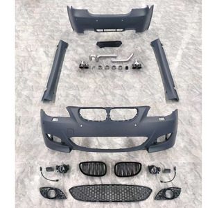 Ventes d'usine <span class=keywords><strong>E60</strong></span> <span class=keywords><strong>M5</strong></span> Style Kit de carrosserie pare-chocs avant arrière jupe latérale calandre antibrouillard BodyKit pour BMW série 5 <span class=keywords><strong>E60</strong></span> - Product Image 2