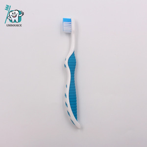 Brosse à dents à tête petite et à poils doux, fabriquée sur mesure, Mc L216, ergonomique pour enfants - Product Image 2