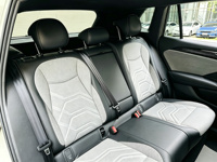 Pour Volkswagen TAYRON 380 TSI 4WD R-Line Pro Turbo Essence SUV de taille moyenne