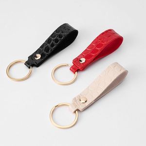 Porte-clés créatif en cuir PU motif crocodile, simple, pour homme et femme, petit cadeau pendentif - Product Image 4
