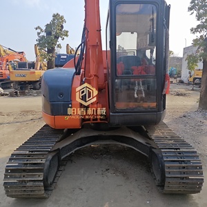 Mini-excavatrice hydraulique sur chenilles Hitachi ZX75US d'<span class=keywords><strong>occasion</strong></span> en bon état, petite excavatrice sur chenilles d'<span class=keywords><strong>occasion</strong></span> <span class=keywords><strong>à</strong></span> prix réduit - Product Image 2