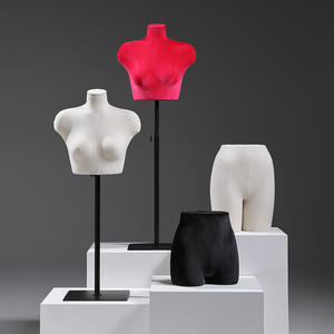 Maniquí de <span class=keywords><strong>ropa</strong></span> <span class=keywords><strong>interior</strong></span> de medio cuerpo femenino colorido con soporte de exhibición de sujetador <span class=keywords><strong>para</strong></span> maniquí - Product Image 4