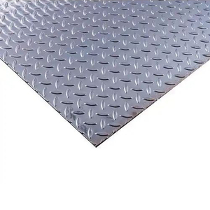 Lastra in Acciaio Inox Antiscivolo con Motivo a Diamante Goffrato 304/314/316 Standard ASTM Lavorazione Inclusa - Taglio e Saldatura - Product Image 2