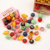 Breloques 3D miniatures en résine en forme de fruits pour la fabrication de bijoux DIY (bracelets, colliers, porte-clés) – Perles en vrac de pomme, perle, fraise