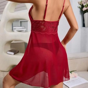 Nouvelle lingerie sexy transparente de style européen et américain, robe de nuit en dentelle, camisole, robe longue, ensemble de lingerie avec string. - Product Image 4