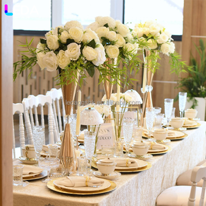 Support à fleurs en métal doré LEDA pour décoration de table de mariage de luxe, support à fleurs en forme de cône miroir - Product Image 2