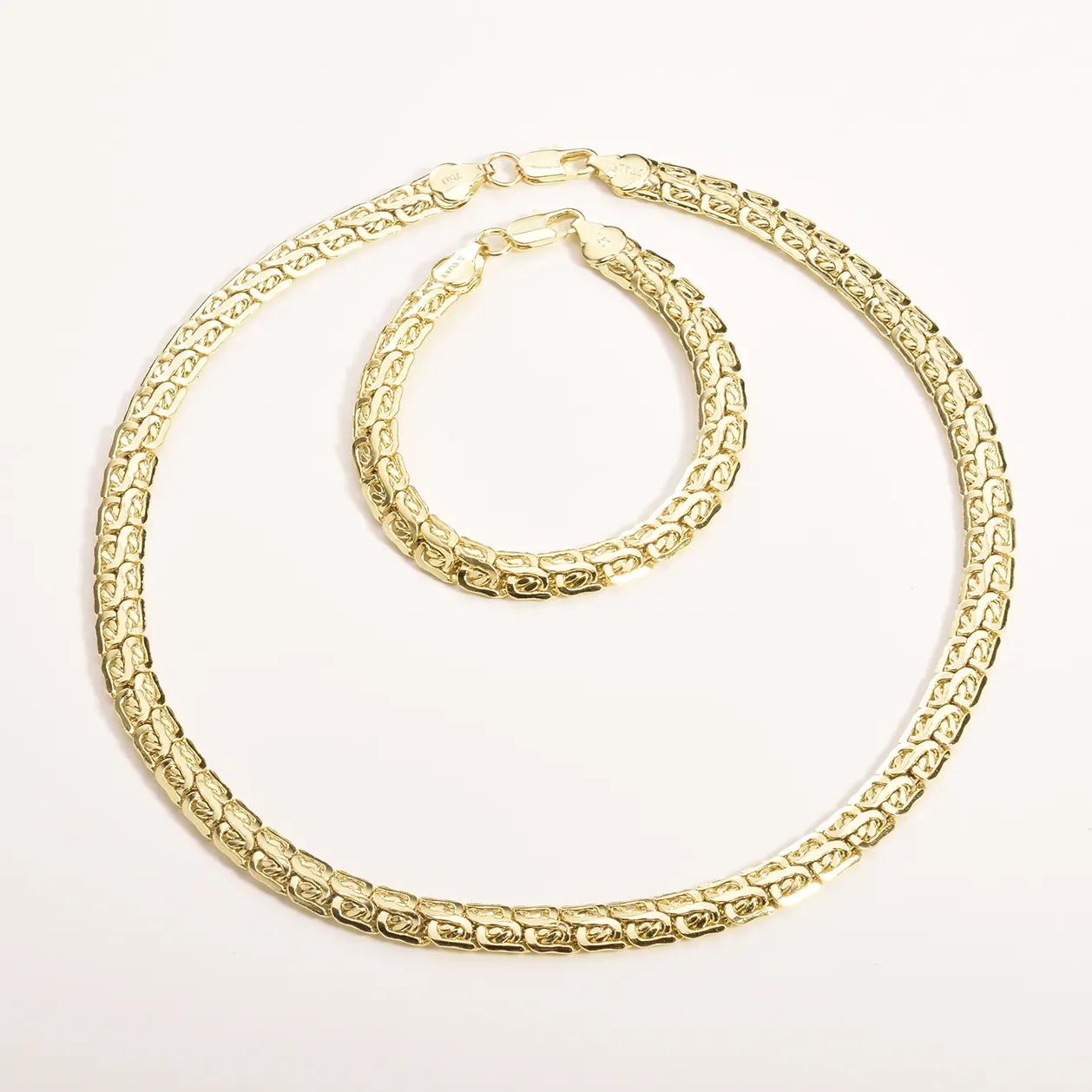 SISIYU 2022 New Gold Hollow Bracelet Necklace Set Fashion Ladies Dubai African Luxury Jewelry Necklace Wholesale Accessories