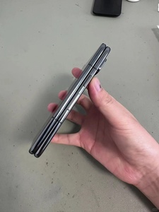 Teléfono Inteligente Plegable 5G LTE CDMA al por Mayor, Pantalla OLED de 120Hz, 12GB 256GB, Cámara OIS, IPX8, Versión Global Desbloqueada de Fábrica - Product Image 4