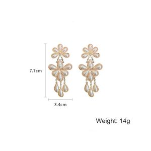 <span class=keywords><strong>Xina</strong></span>-pendientes colgantes de flores y perlas para mujer, de estilo coreano, con diamantes de imitación, joyería - Product Image 6