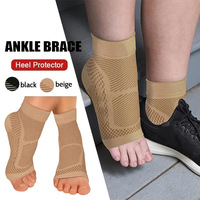Chaussettes de compression pour cheville de sport en gros, chaussettes pour fascia plantaire, couvre-pieds, protection de la cheville, soutien de la cheville