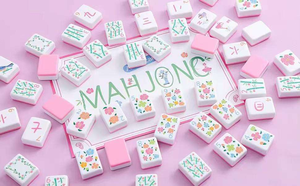 En stock: Juego de Mahjong americano de lujo de 160 fichas de acrílico grabadas, de 1.24*0.90*0.63 pulgadas, gruesas, para viaje, edición navideña. - Product Image 3