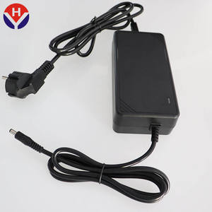 Enchufe estándar italiano al por mayor 60V bicicleta eléctrica inteligente cargador rápido portátil impermeable batería Li protección de temperatura - Product Image 4