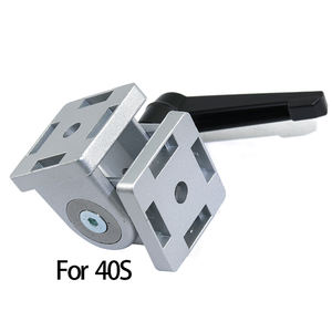 Profilé d'extrusion d'aluminium série 40 en alliage <span class=keywords><strong>de</strong></span> zinc moulé sous pression Connecteur <span class=keywords><strong>de</strong></span> joint pivotant flexible Poignée <span class=keywords><strong>de</strong></span> charnière d'angle Support triangulaire - Product Image 2
