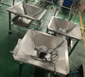 Convoyeur à vis sans fin de type Z en PVC 304SS, machine d'emballage, vitesse réglable, durable pour les macaronis italiens - Product Image 6