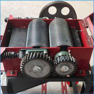 Strosen đa chức năng Hạt máy xay ngô bị hỏng một nửa Đậu Nành Đậu phộng Thức ăn viên Con lăn tự động cuộn Máy Nghiền chế biến thức ăn - Product Image 3