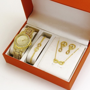 Reloj de Mujer Dorado con Incrustaciones de Diamantes de Imitación, 40 mm, Esfera Grande, con Juego de Joyería Infinito a Juego (Collar y Pulsera) para Moda Africana - Product Image 4