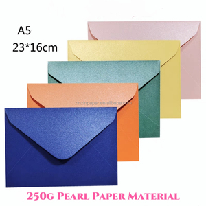 <span class=keywords><strong>Enveloppe</strong></span> <span class=keywords><strong>en</strong></span> papier perlé de luxe personnalisée a 5 (23*16 <span class=keywords><strong>cm</strong></span> ) 250 g avec <span class=keywords><strong>enveloppe</strong></span> de portefeuille cadeau de <span class=keywords><strong>taille</strong></span> personnalisée pour les mariages et les cadeaux - Product Image 6