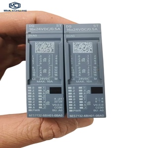 Module PLC 6ES7 132-6BH01-0BA0, contrôleur logique programmable, module de contrôle industriel, module de sortie numérique, contrôle d'automatisation - Product Image 1