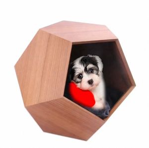 Vente chaude Meubles En Bois Naturel Pour Animaux De Compagnie Maison De Chat En Bois Chien Chats Maison Lit Transporteur Polygone Pentagone <span class=keywords><strong>Cages</strong></span> Pour Animaux De Compagnie pour Animaleries - Product Image 1