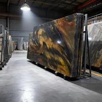 Dalle de quartzite Jacaranda Fire polie, motif tourbillon noir, orange et doré, pour îlot de cuisine, bar, meuble-lavabo, mur décoratif, table, villa, hôtel