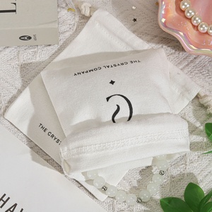 Hot Bán Nhỏ Màu Trắng Vải Vải Bao Bì <span class=keywords><strong>Pouch</strong></span> Cho Nước Hoa Đồ Trang Sức Biểu Tượng Tùy Chỉnh In Bông Vải Quà Tặng Đồ Trang Sức Bụi Túi - Product Image 3