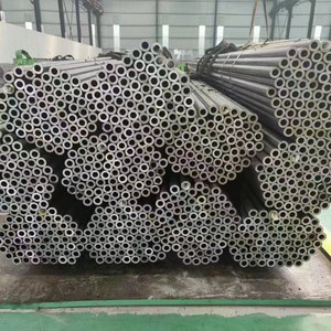 Vente d'usine 10 #20 #35 #45 # 16Mn 27SiMn 40Cr 20 pouces tuyau en acier au carbone - Product Image 5