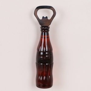 Aimant créatif ouvre-bouteille autocollant de réfrigérateur ouvre-bouteille de bière pour boissons paradisiaques Karhu Koff - Product Image 6