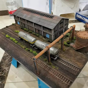 Diorama de Fábrica Abandonada a Escala HO 1:87 con Almacén y Tanques de Petróleo Compatible con Piko Roco <span class=keywords><strong>Faller</strong></span> 60x40cm - Product Image 1