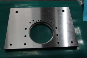Fabrication de tôles CNC OEM au Vietnam, pièces en acier inoxydable, aluminium, acier galvanisé, pliage, soudage - Product Image 3