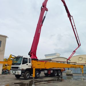 Venta caliente 43m 52m camión bomba de hormigón montado hecho en China para la venta - Product Image 2