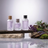 Botol Parfum Kaca Buram Silinder Retro Tutup Kayu Tutup Logam Botol Kosong Isi Ulang Berbagai Ukuran