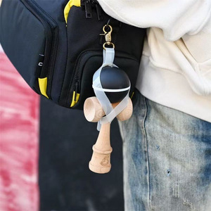Porta <span class=keywords><strong>Kendama</strong></span> in Pelle PU con Logo Personalizzato, Cinturino per <span class=keywords><strong>Kendama</strong></span> dal Design Intrecciato, Accessorio Portatile per <span class=keywords><strong>Kendama</strong></span> per Sport all'Aperto - Product Image 3