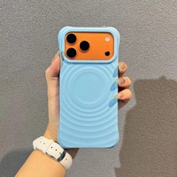 Coque de téléphone magnétique en silicone liquide ondulé de couleur unie pour iPhone 14 15 16 17 Pro Max 18 Pro 18 Pro Max 17E 7/8SE