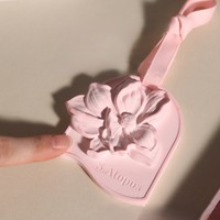Pendentif décoratif en pierre aromatique de gypse à fleurs roses, sachet parfumé longue durée, décoration maison et voiture, cadeau pour armoire