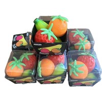 Jouets en gros en forme de fruits de dessin animé à presser pour garçons et filles - Balles anti-stress en caoutchouc à rebond lent, cadeaux de fête