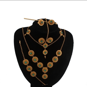 Ensemble de bijoux en plaqué or 18 carats de style vintage africain, pierre de zircon, cadeau de mariage, <span class=keywords><strong>tenue</strong></span> de fête haute couture pour les occasions spéciales - Product Image 3