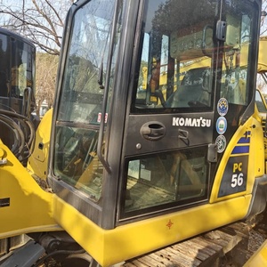 Excavatrice sur chenilles Komatsu PC56 d'occasion de 5 tonnes, importée du Japon, durable, pour chantier de démolition - Product Image 1