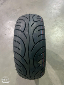 K233 110/70-13 130/70-13 140/60-13 Sport <b>Scooter</b> Tire Tubeless High Grip From KUMATIRE VIETNAM - Product Image 4