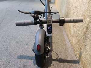 Быстрая доставка, склад ЕС, 8,5 дюймов, 350 Вт, 10.5Ah V8, дешевые электронные электрические скутеры для взрослых - Product Image 3