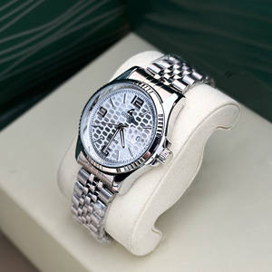 Reloj de pulsera para hombre de diseño, correa de acero inoxidable, esfera blanca texturizada, venta al por mayor de relojes para hombre - Product Image 5