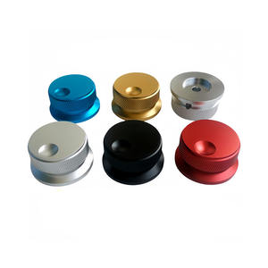 Op maat gemaakte CNC-gedraaide massief aluminium geknurld volume-knop - Potentiometer voor buizenversterkers & audio - Product Image 1