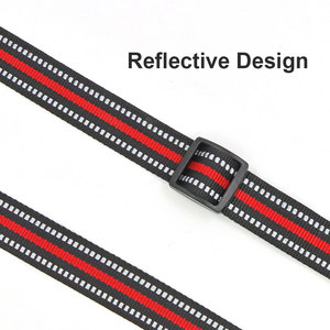 Collier pour chien en nylon réfléchissant rayé noir et rouge, fermeture à boucle réglable, accessoire pour animaux de compagnie toutes saisons, style classique - Product Image 4