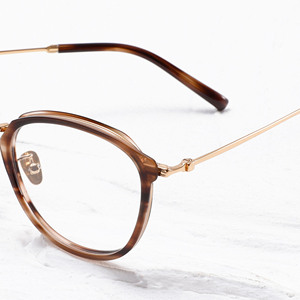 Gafas de Titanio con Montura Ovalada Completa, Color Sólido, Unisex, Ligeras, para Corrección de la Visión en Adultos - Product Image 6
