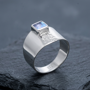 Anillo de Boda Clásico con Topacio Azul Genuino en Plata de Ley 925, Engaste de Bisel, Hecho a Mano, Joyería Unisex/Femenina CASA DE PLATA - Product Image 2