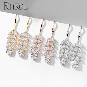 RAKOL SP3312, conjunto de joyería de diseñador de verano para mujer, collar con colgante de cristal de hoja, pendientes de novia para boda - Product Image 4