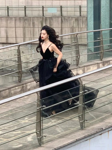 المرأة الصيف الأسود مزاجه الحمالات حزب أنيقة حفلة موسيقية فساتين السهرة - Product Image 4