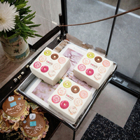 Boîtes à pâtisserie en PVC rose personnalisées pour biscuits, gâteaux, biscuits, emballage cadeau élégant en papier avec logo sucré