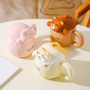 แก้วเซรามิคลายการ์ตูนรูปหมีน่ารัก แก้วกาแฟลายแมวพร้อมฝาปิดรูปสัตว์ 3 มิติ - Product Image 4