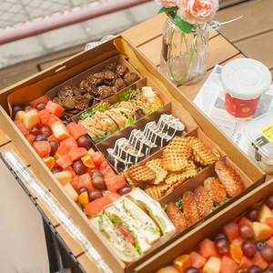 Boîte de pique-nique en papier kraft jetable écologique avec logo personnalisé Conteneur de manutention en relief pour les aliments Dinosource sans taxe - Product Image 2